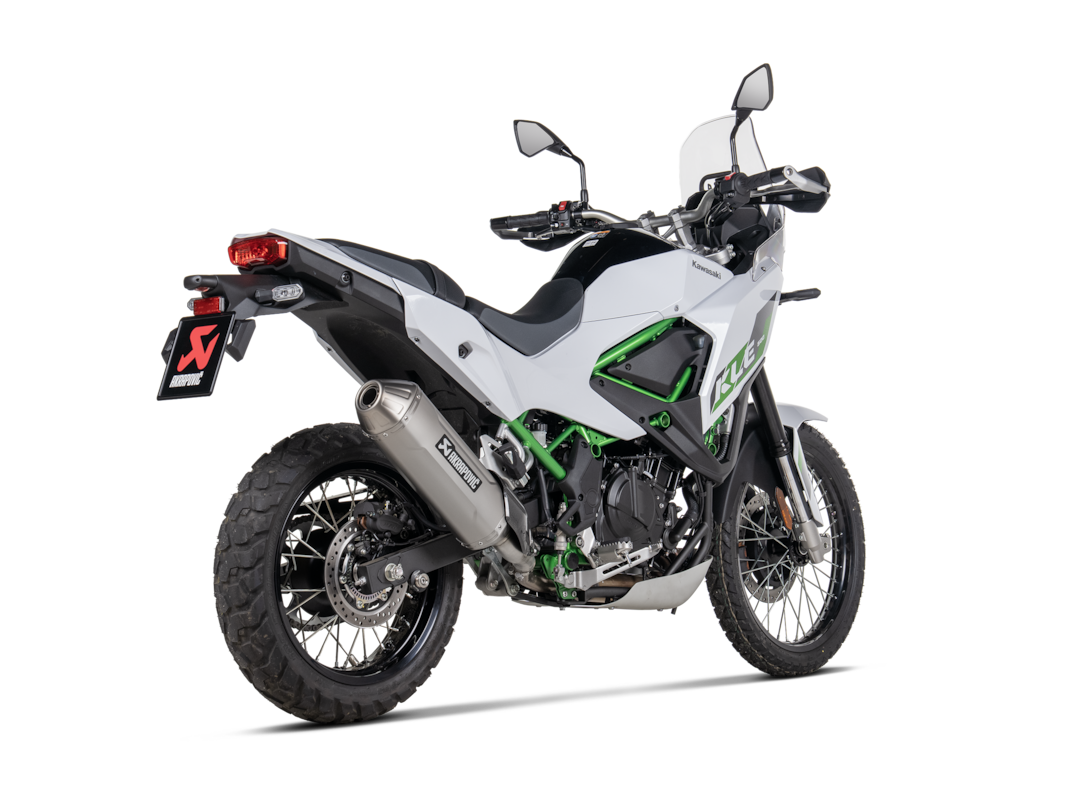 Kawasaki KLE 500 2026 Slip-On Line (Titanium)