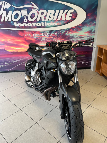 Yamaha MT-07 2015