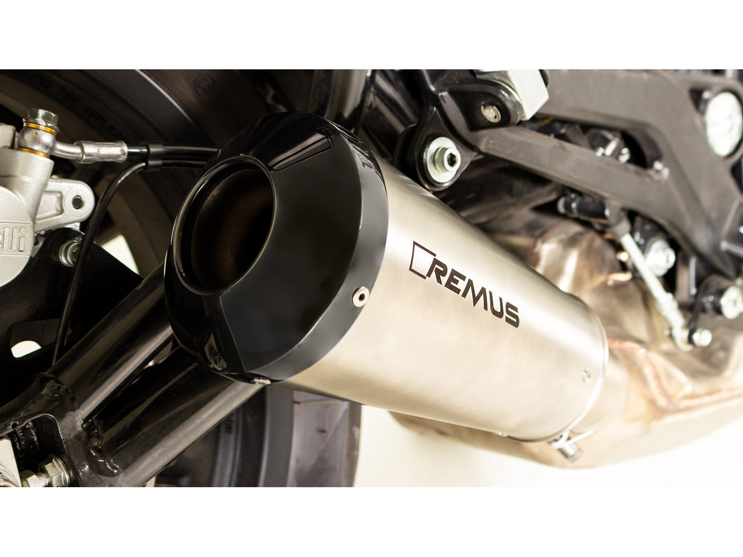 Remus Classic Sport stainless steel matt omologated slip-on Benelli Leoncino 500 2017-2020