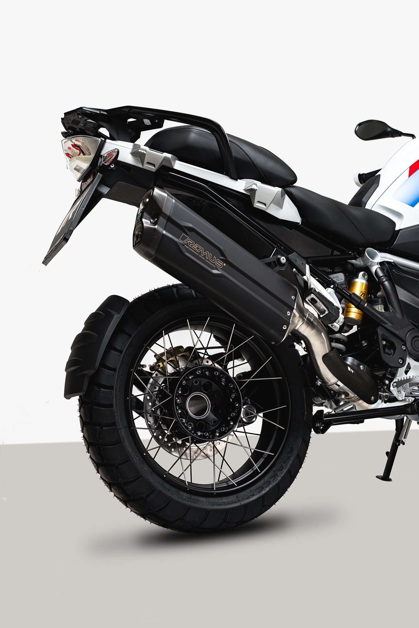 Remus 8 2.0 stainless steel black racing slip-on for BMW R 1250 GS /ADVENTURE 2019-2023