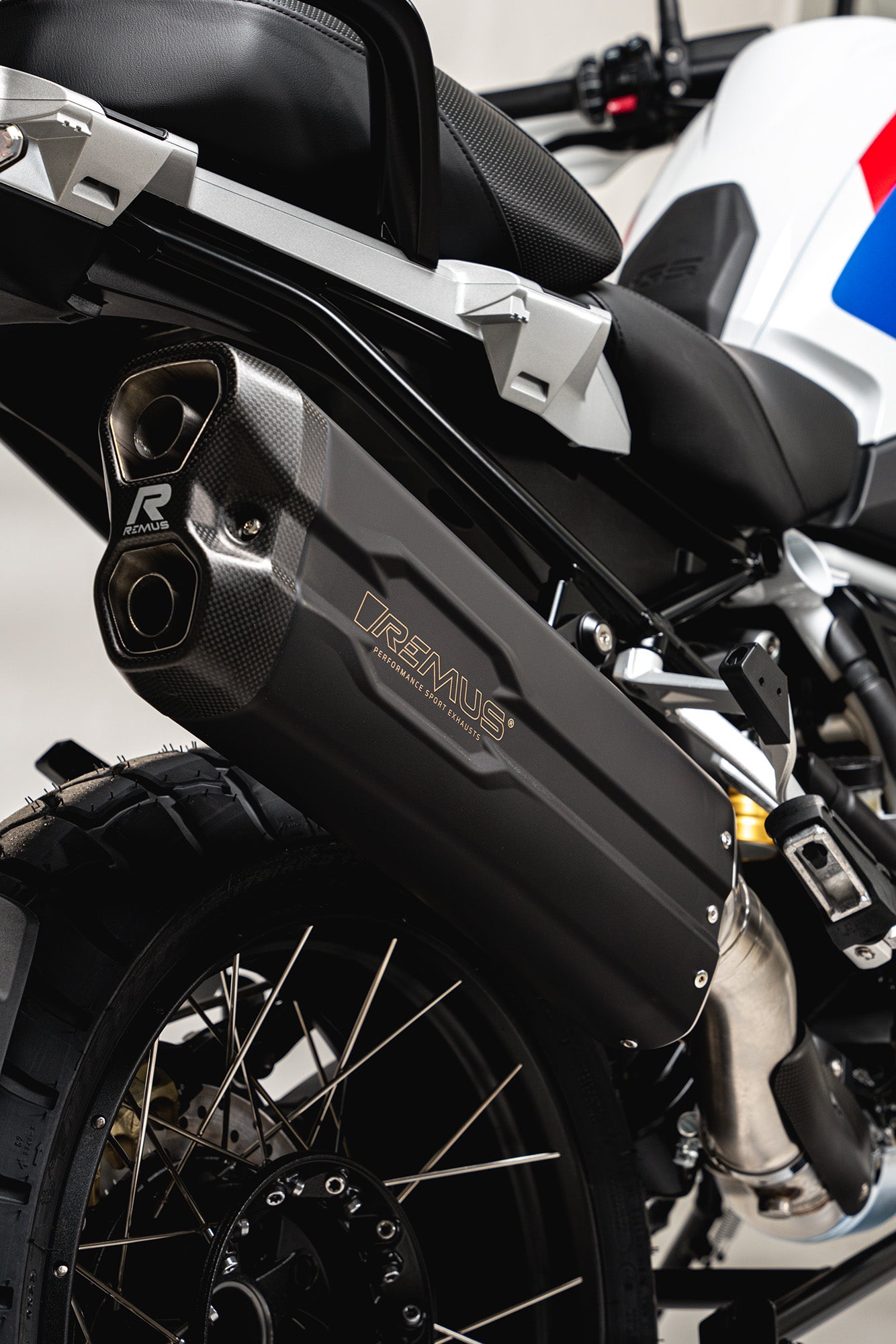 Remus 8 2.0 stainless steel black EC approved slip-on for BMW R 1250 GS /ADVENTURE 2019-2023