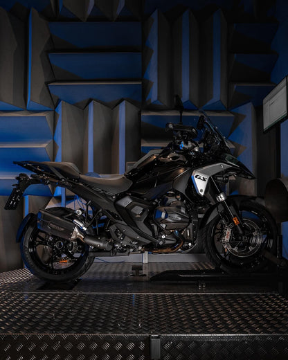 Remus 8 2.0 stainless steel black racing slip-on for BMW R 1300 GS 2023-2025