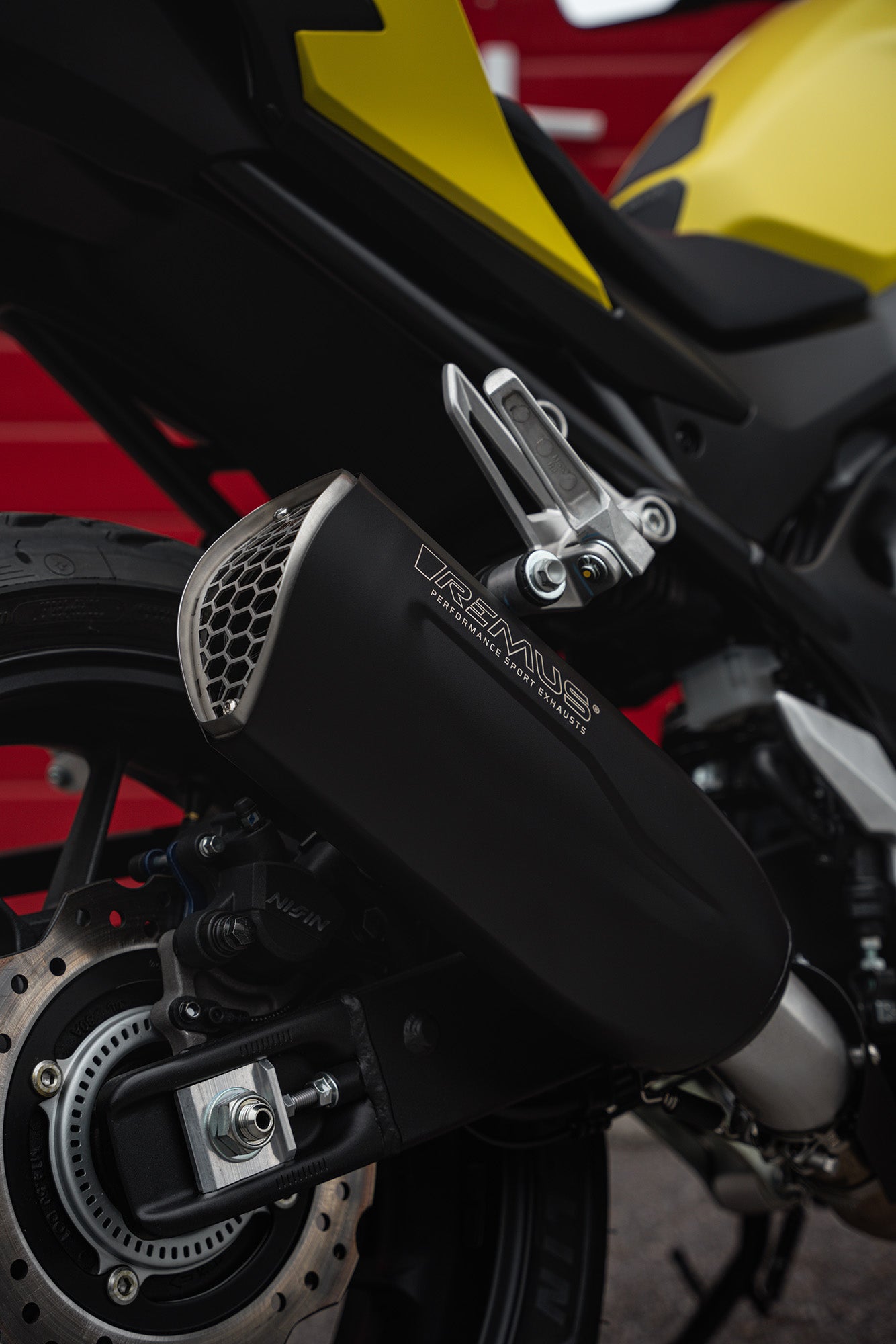 Remus Nxt stainless steel matt EC- approved slip-on for HONDA CB 750 HORNET 2023