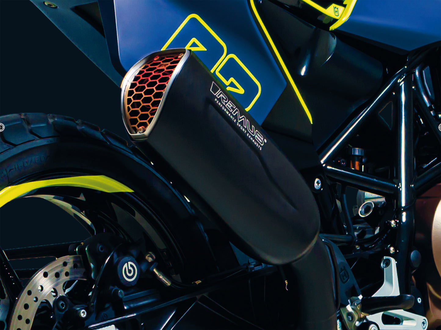 Remus Nxt stainless steel black EC- approved slip-on for HUSQVARNA SVARTPILEN 701 2018-2020