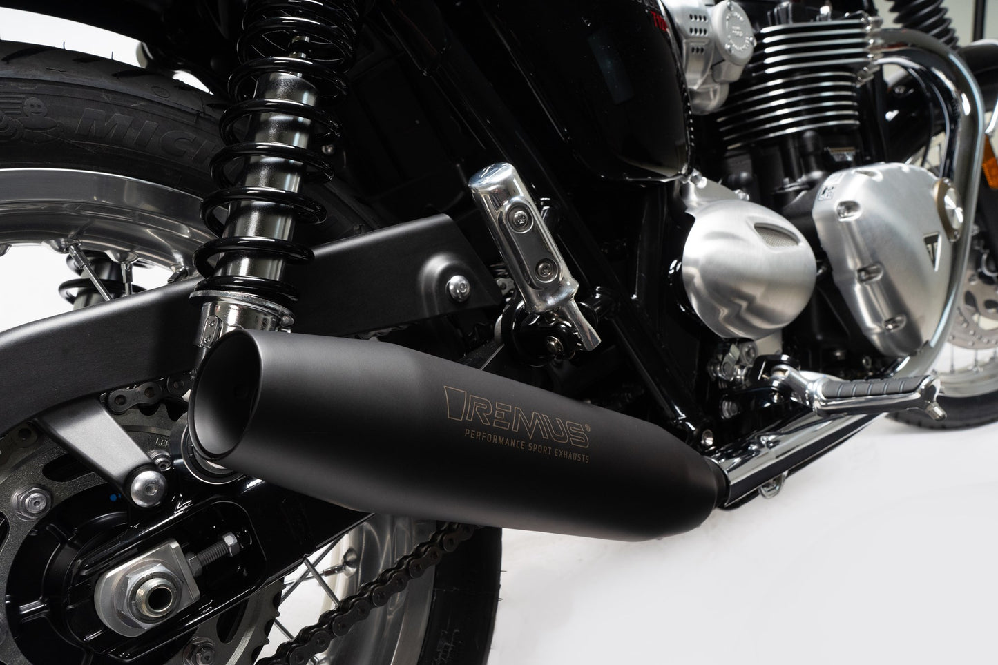 Remus Custom stainless steel black slip-ons set EC approved for TRIUMPH BONNEVILLE T120 2025
