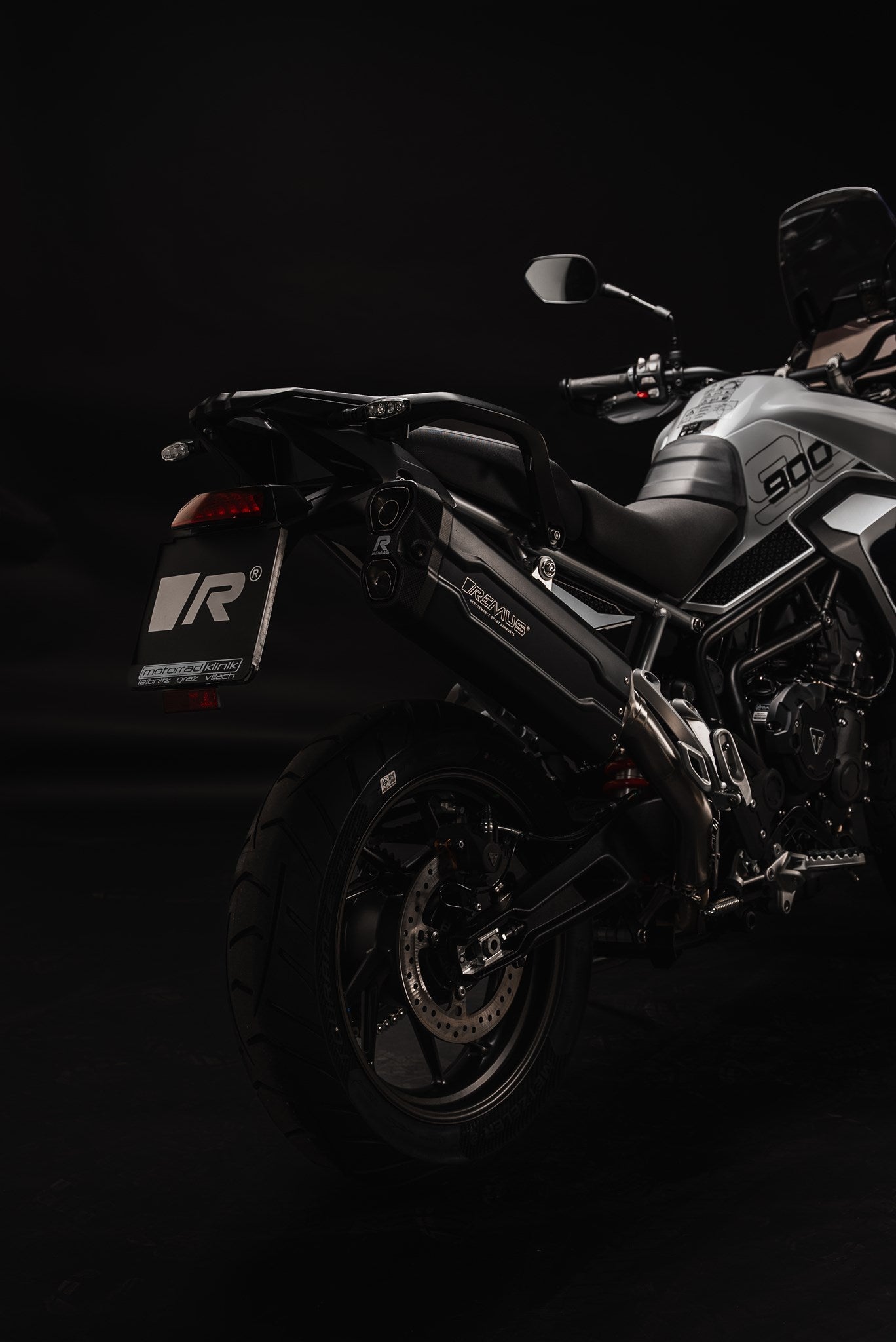 Remus 8 2.0 stainless steel black EC approved slip-on for TRIUMPH TIGER 900 /GT /RALLY 2024