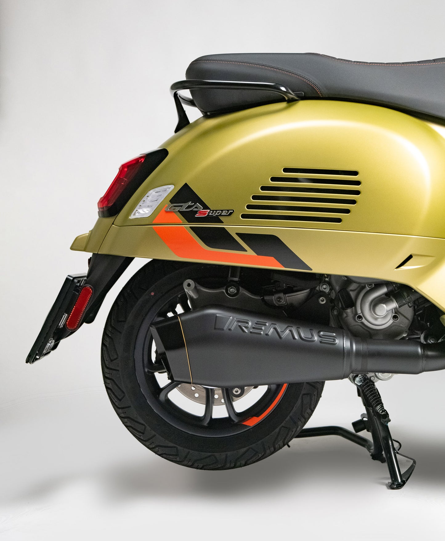 Remus RS 2.0 black racing full system for VESPA GTS 310 2025