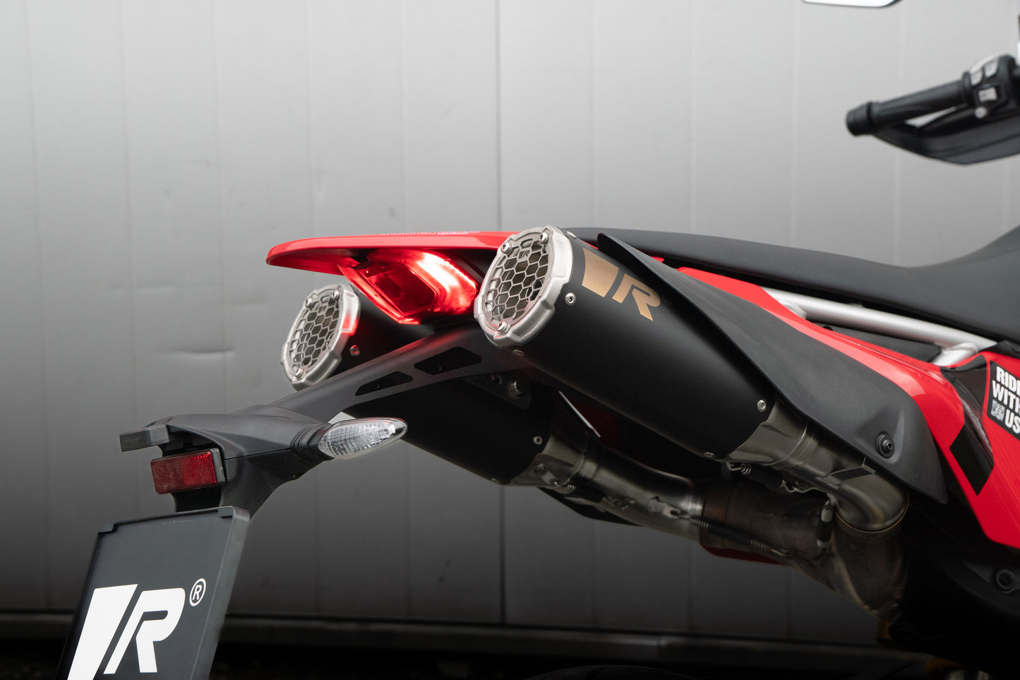 Remus BoostR EC approved slip-on for DUCATI HYPERMOTARD 698 MONO 2024-2025