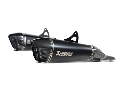Suzuki GSX-1300R Hayabusa 2025 Slip-On Line (Titanium)