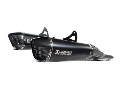 Suzuki GSX-1300R Hayabusa 2021-24 Slip-On Line (Titanio)