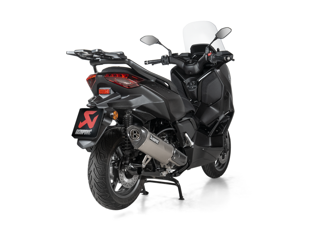 Yamaha XMAX/Tricity 300 2025 Slip-On Line (SS)