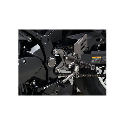 YOSHIMURA | Pedane X-Tread multiregolabili per Kawasaki Z900 RS / Cafè 2018-2025